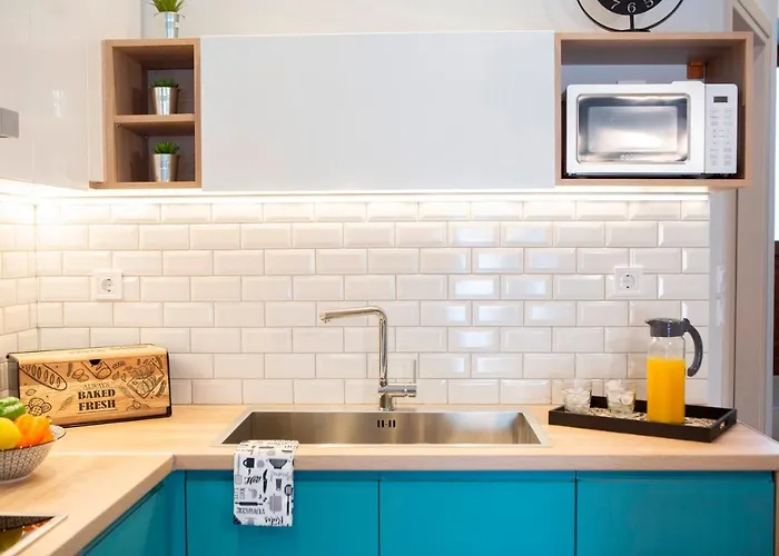 George's * Vasiliki (Lefkada)